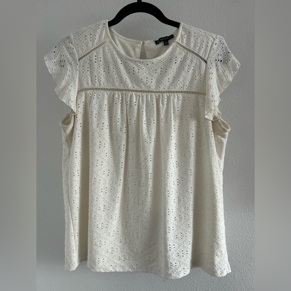 Adrianna Papell White Eyelet Flutter-Sleeve Top Size Large